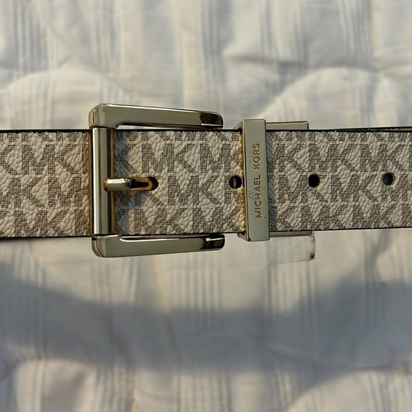 Sale 5/$40💗 Michael Kors Belt